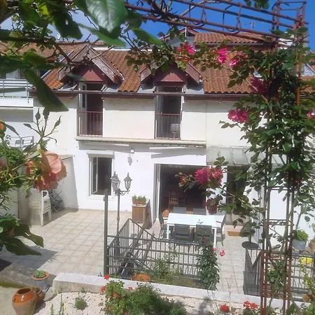 La Maison Du Jardin * サン＝ジャン＝ド＝リュズ